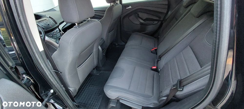 Ford Kuga 1.6 EcoBoost 2x4 Trend - 21