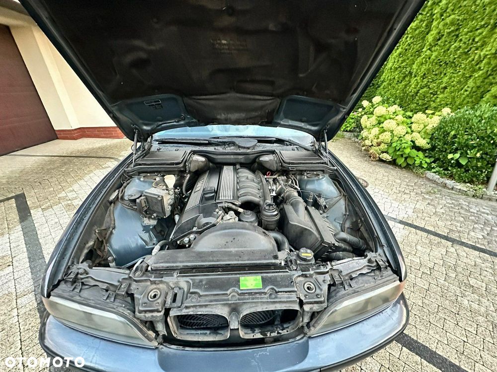 BMW Seria 5 - 15