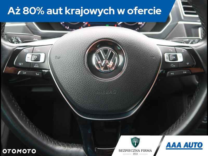 Volkswagen Tiguan - 21