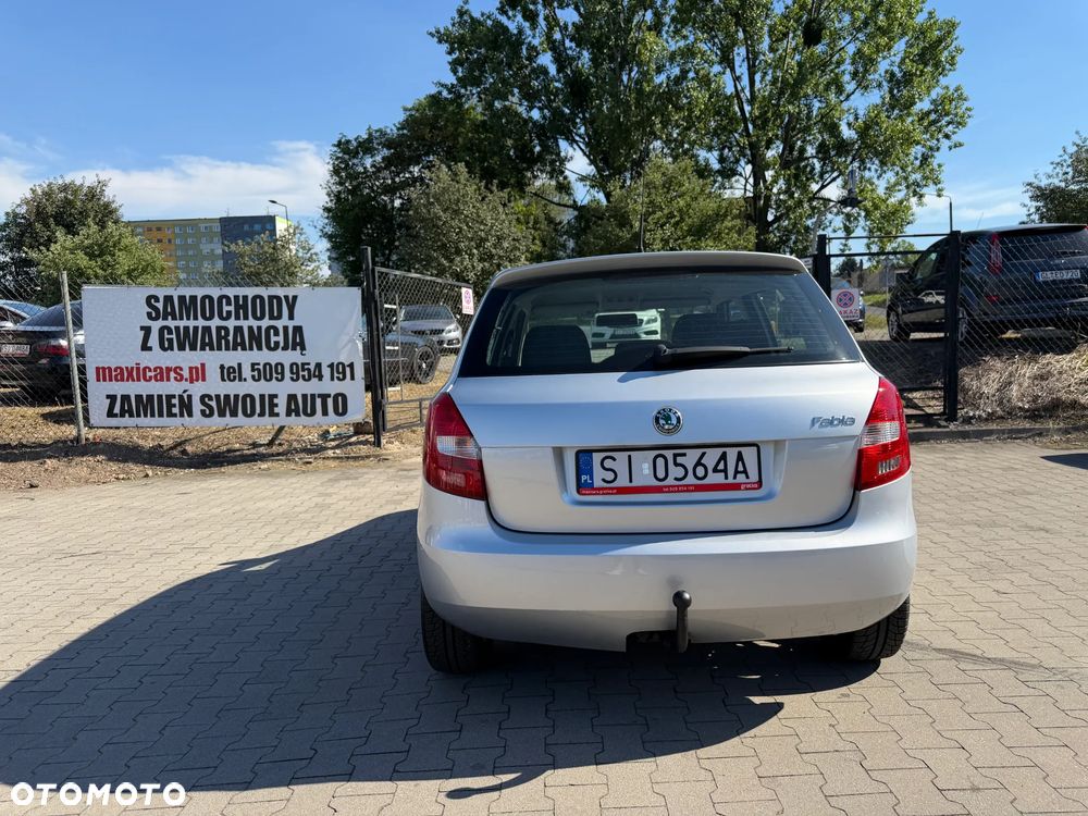 Skoda Fabia 1.4 16V Comfort - 11