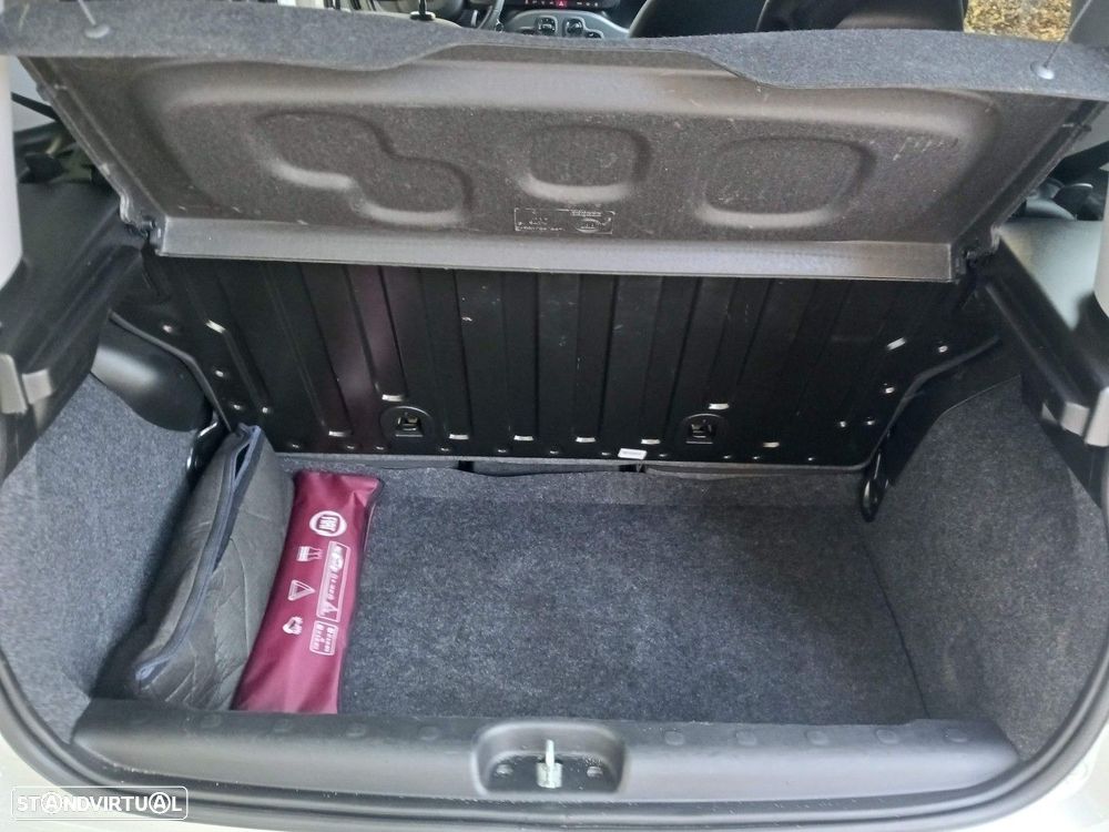 Fiat Panda 1.0 Hybrid City Cross - 31