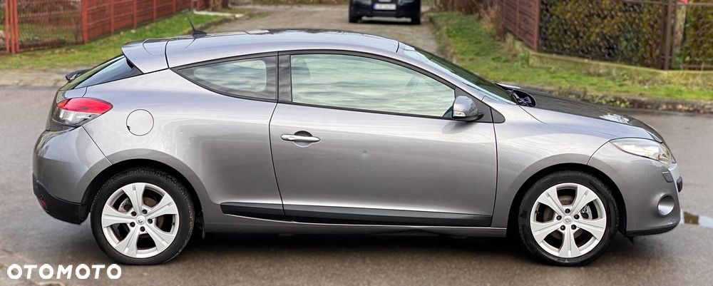 Renault Megane 1.6 16V Luxe Dynamique - 4