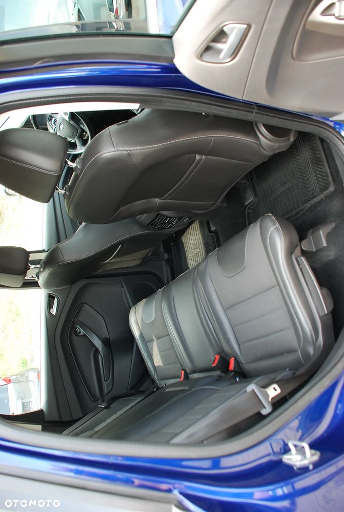 Ford Kuga 1.5 EcoBoost 2x4 Titanium - 24