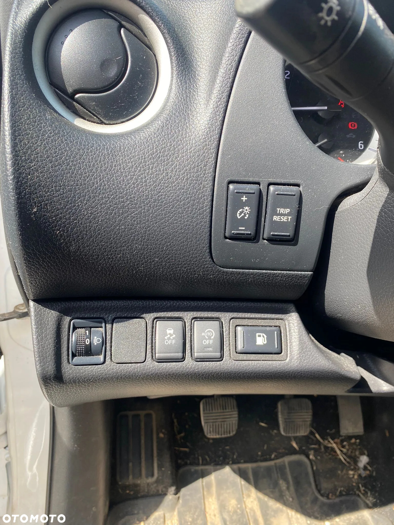 Renault Alaskan Double Cab 4x4 dCi 160 LIFE - 29
