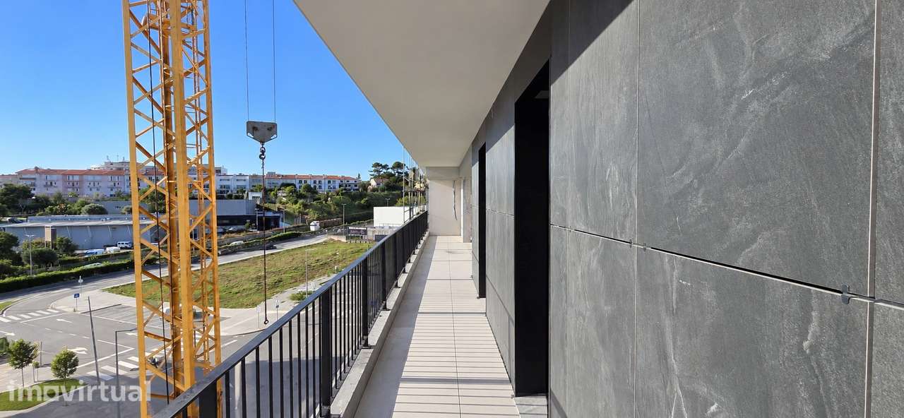 T2 Novo com Varanda e Garagem em Nogueira, Braga | 359.000 € - Grande imagem: 4/57