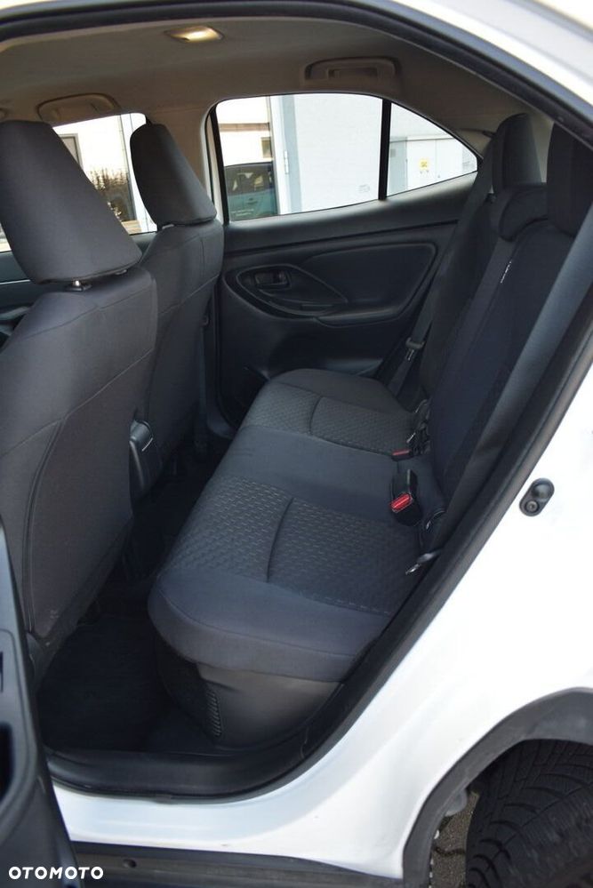 Toyota Yaris Cross Hybrid 1.5 Comfort - 15