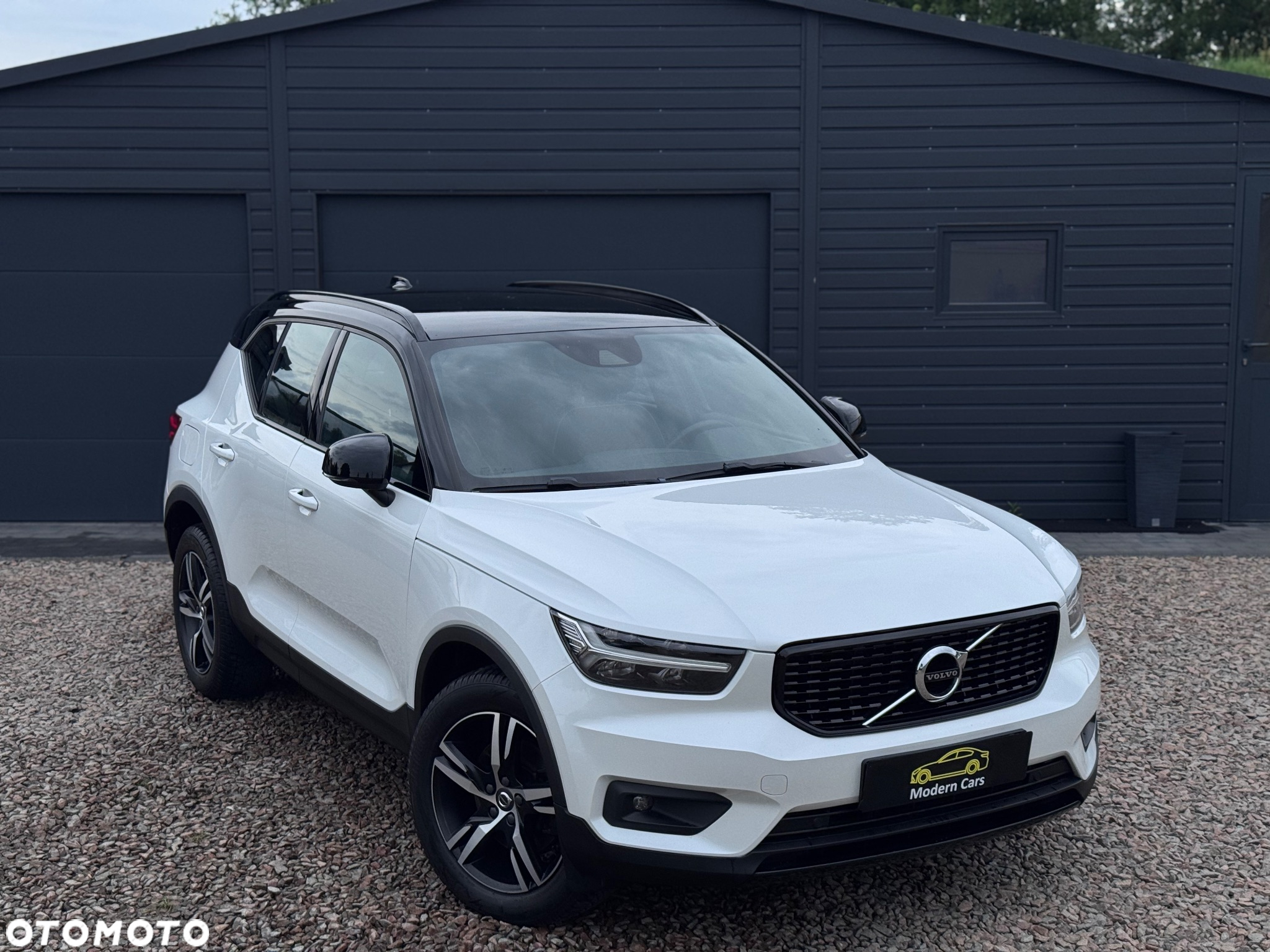 Volvo XC 40 B4 B AWD Geartronic RDesign - 2