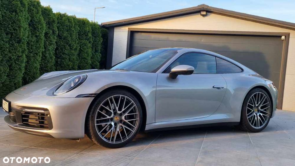 Porsche 911 Carrera - 13