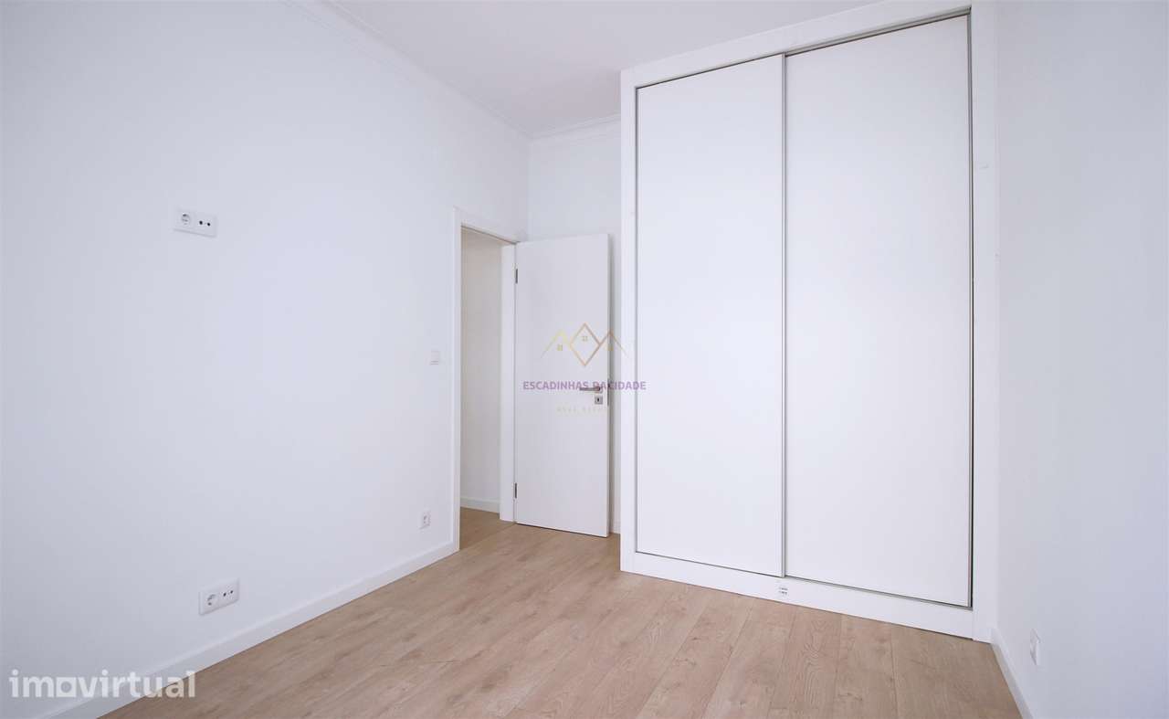 Apartamento remodelado centro Amadora - Grande imagem: 3/24