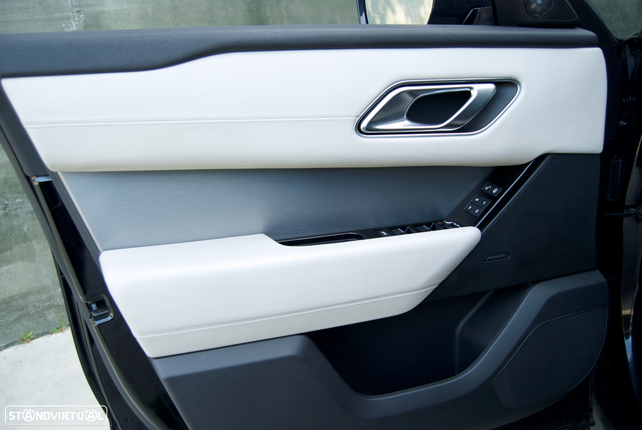 Land Rover Range Rover Velar 2.0 D R-Dynamic S - 17