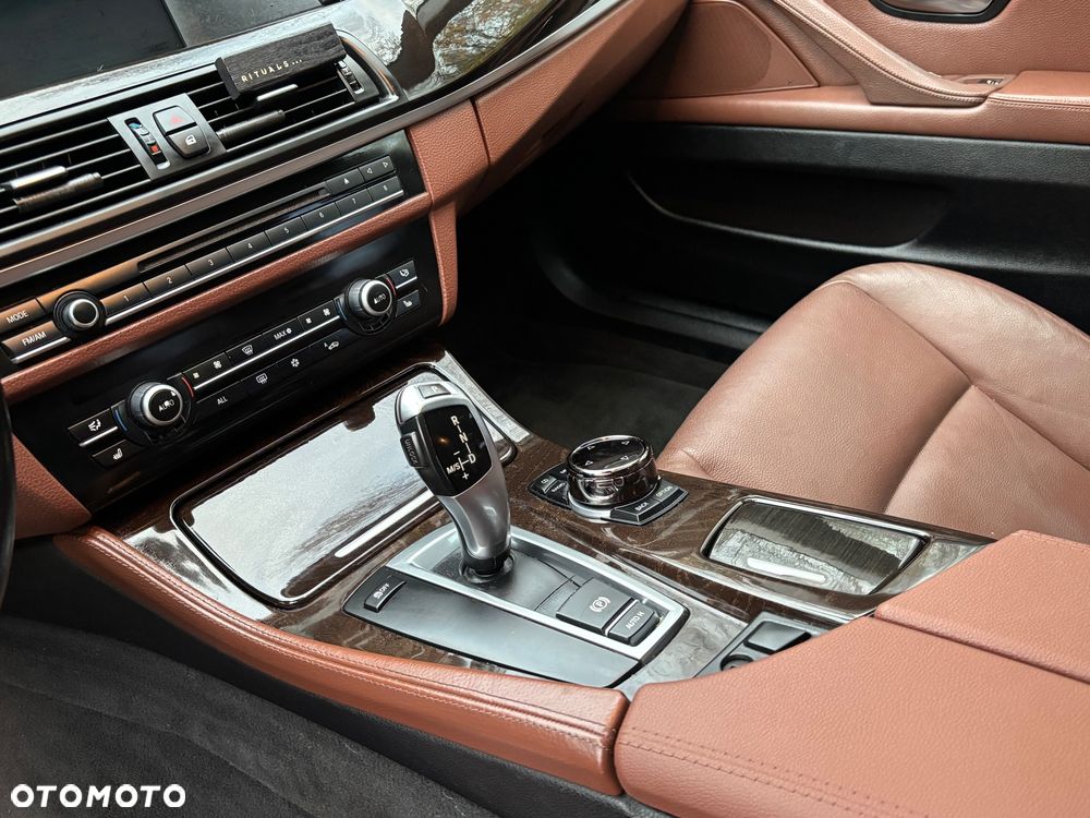 BMW Seria 5 535i - 18