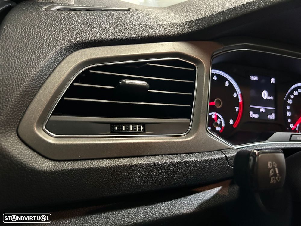VW T-Roc 1.0 TSI Style - 38
