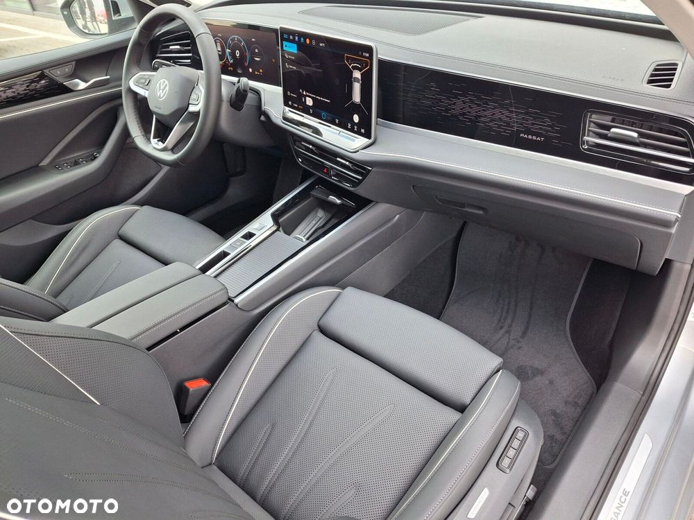 Volkswagen Passat - 19