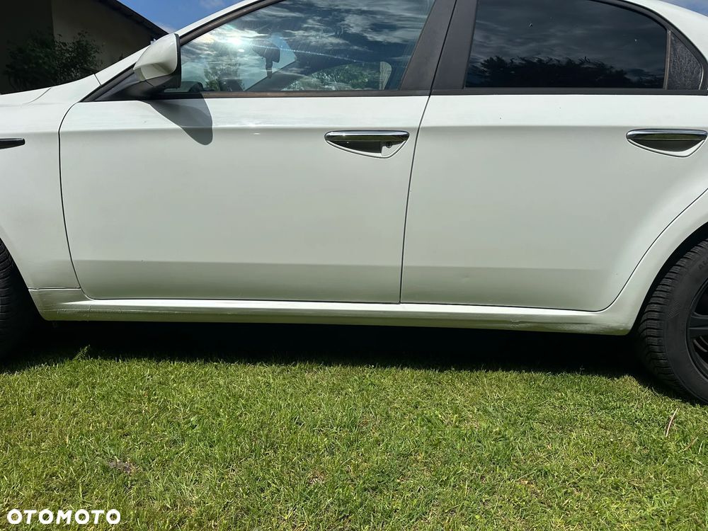 Alfa Romeo 159 1.8MPI Progression - 13