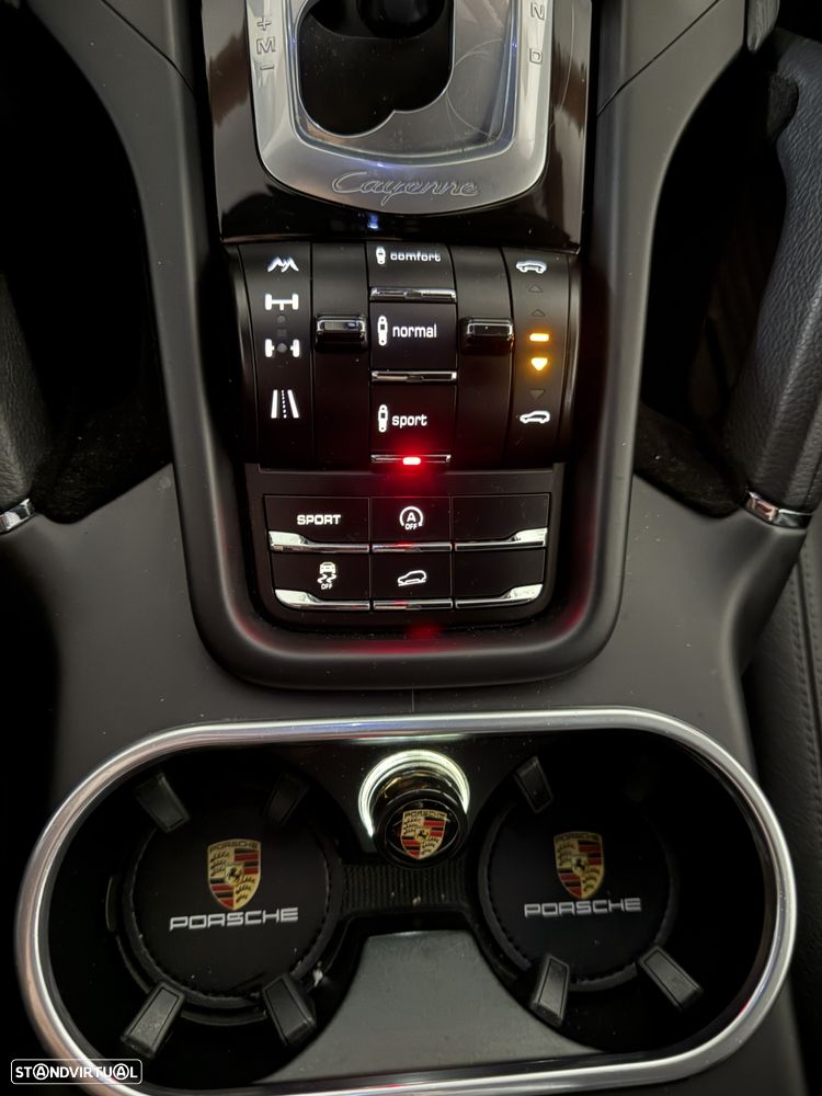 Porsche Cayenne Tiptronic - 7