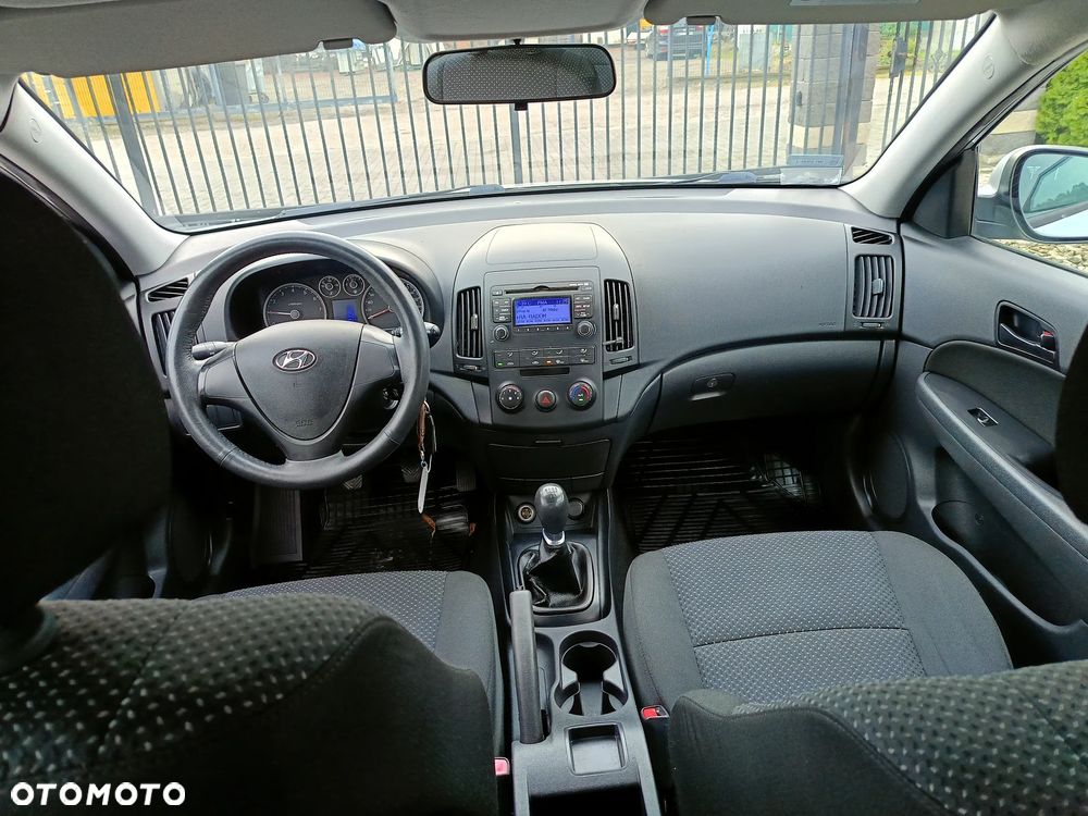 Hyundai i30 1.4 Classic + - 7