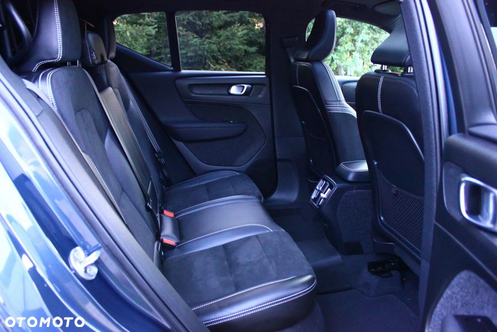 Volvo XC 40 - 39