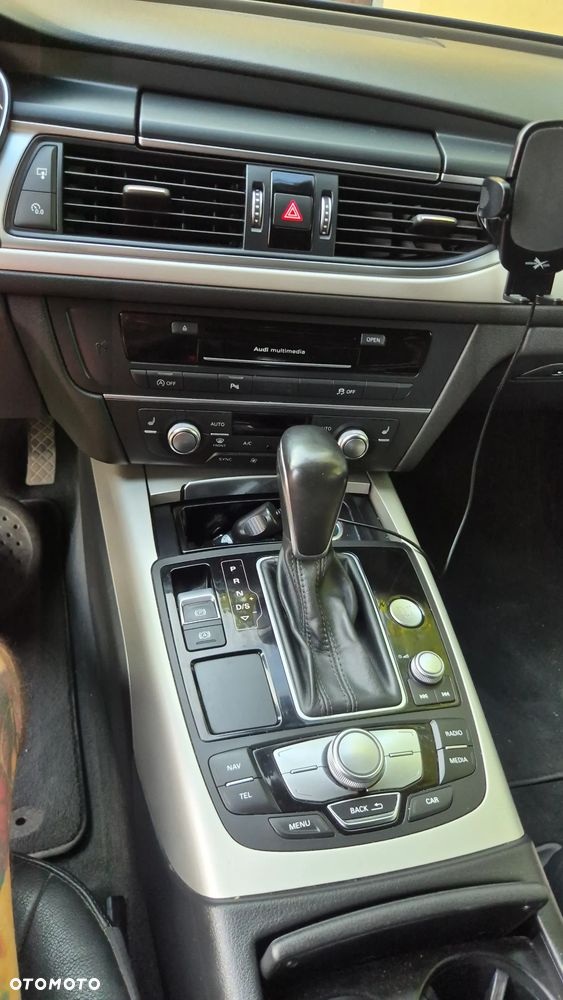 Audi A6 Avant 2.0 TDI Ultra S tronic - 7