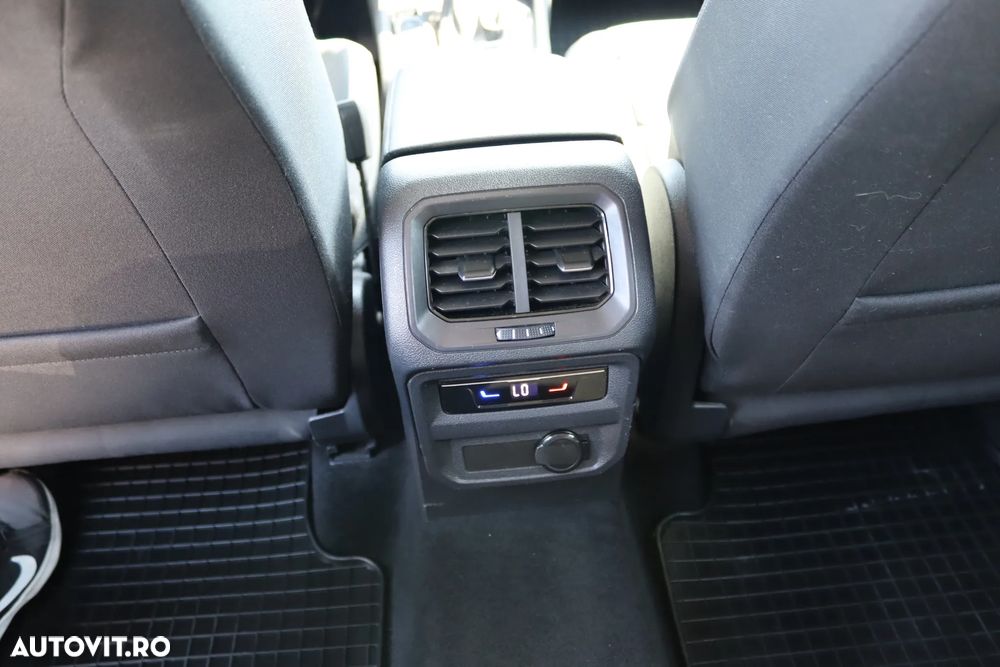 Volkswagen Tiguan 2.0 TDI SCR DSG 4Motion Elegance - 12