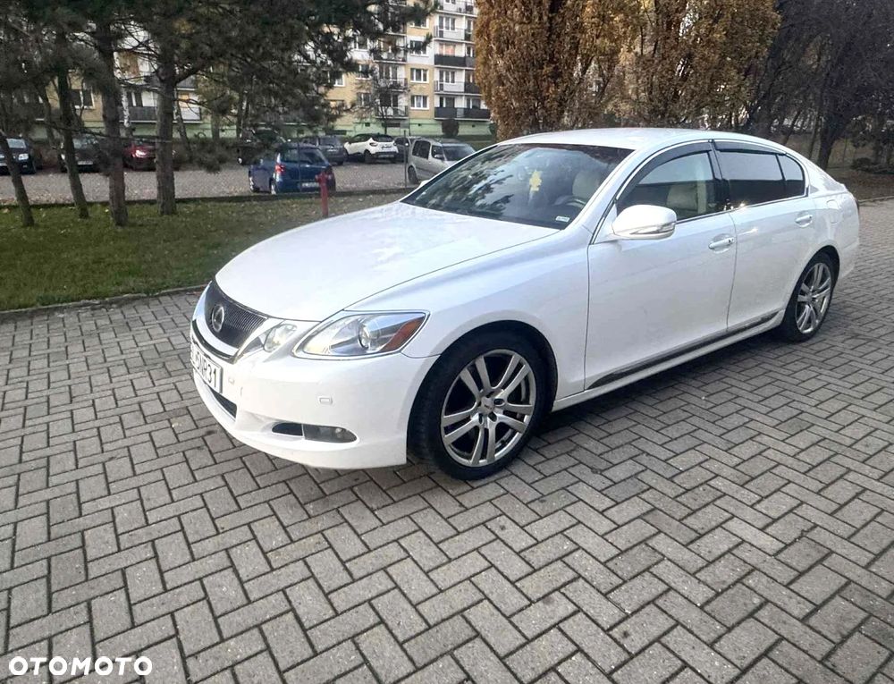 Lexus GS 450h - 18