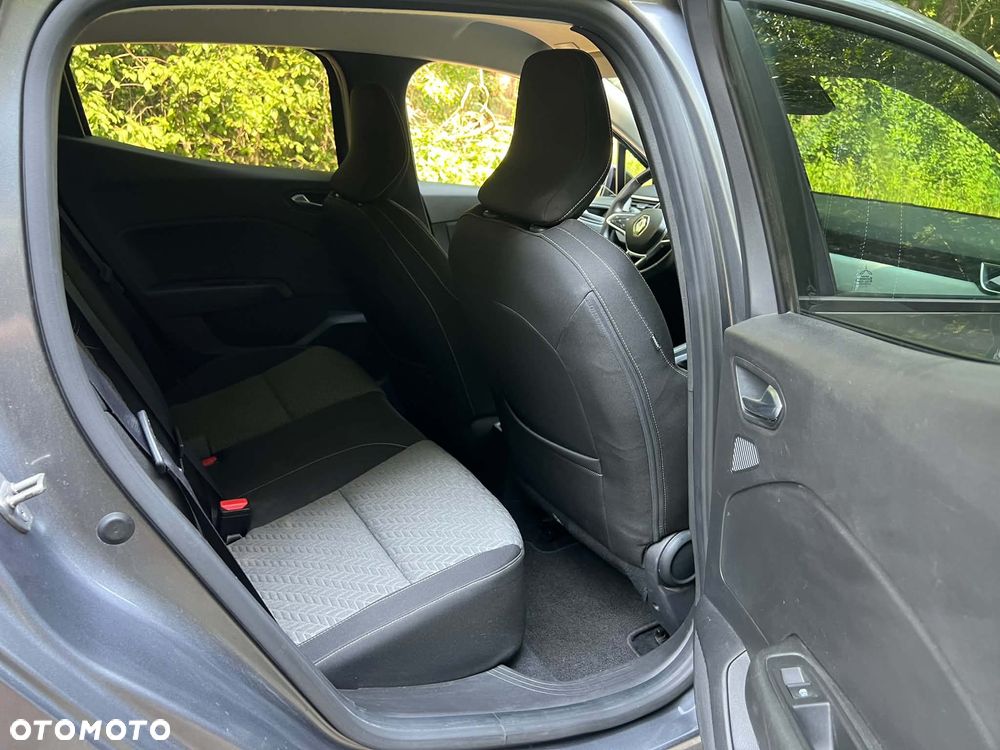 Renault Clio 1.0 TCe Evolution - 8