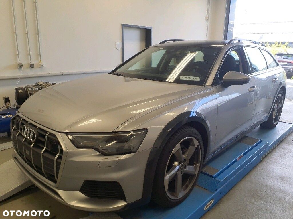 Audi A6 Allroad - 1