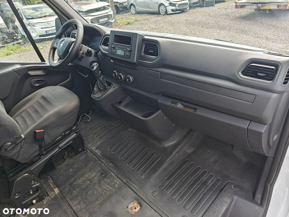 Renault Master - 12