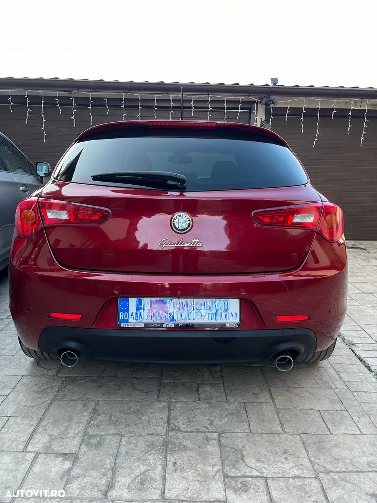 Alfa Romeo Giulietta 2.0 JTDM 20V TCT Lusso - 3
