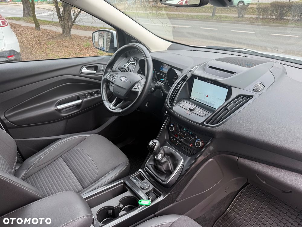 Ford Kuga 1.5 EcoBoost FWD Titanium ASS GPF - 5