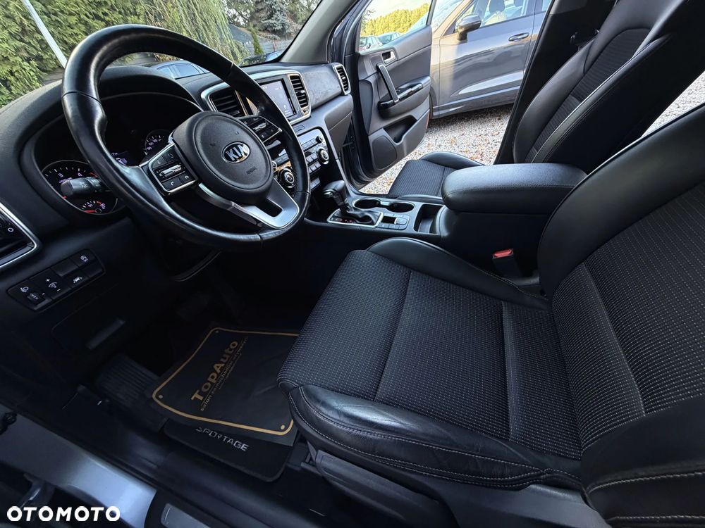 Kia Sportage - 16