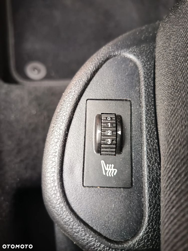 Peugeot 308 e-HDi FAP 110 Stop&Start Allure - 28