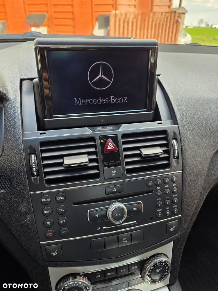 Mercedes-Benz Klasa C 350 7G-TRONIC Avantgarde - 38