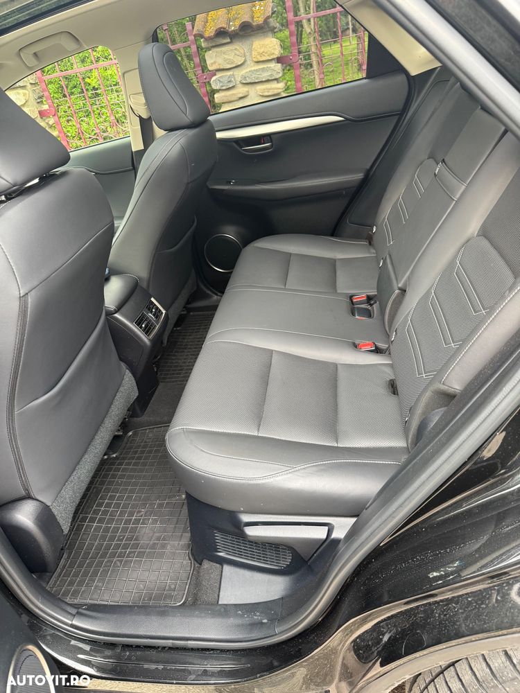 Lexus Seria NX 300h Business Edition - 17