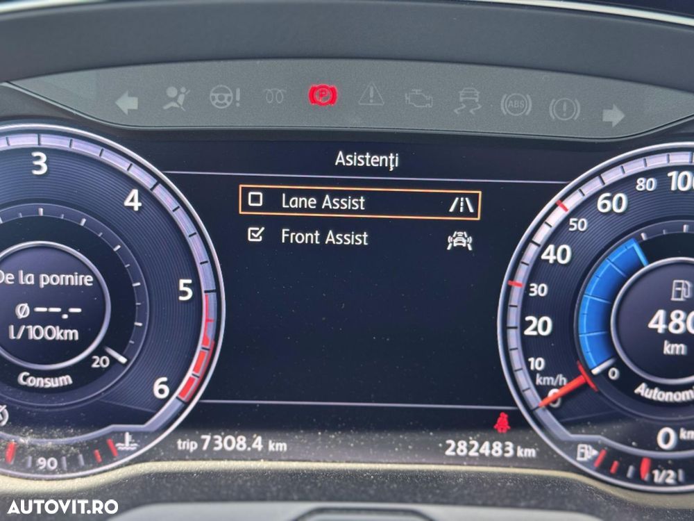 Volkswagen Passat - 14