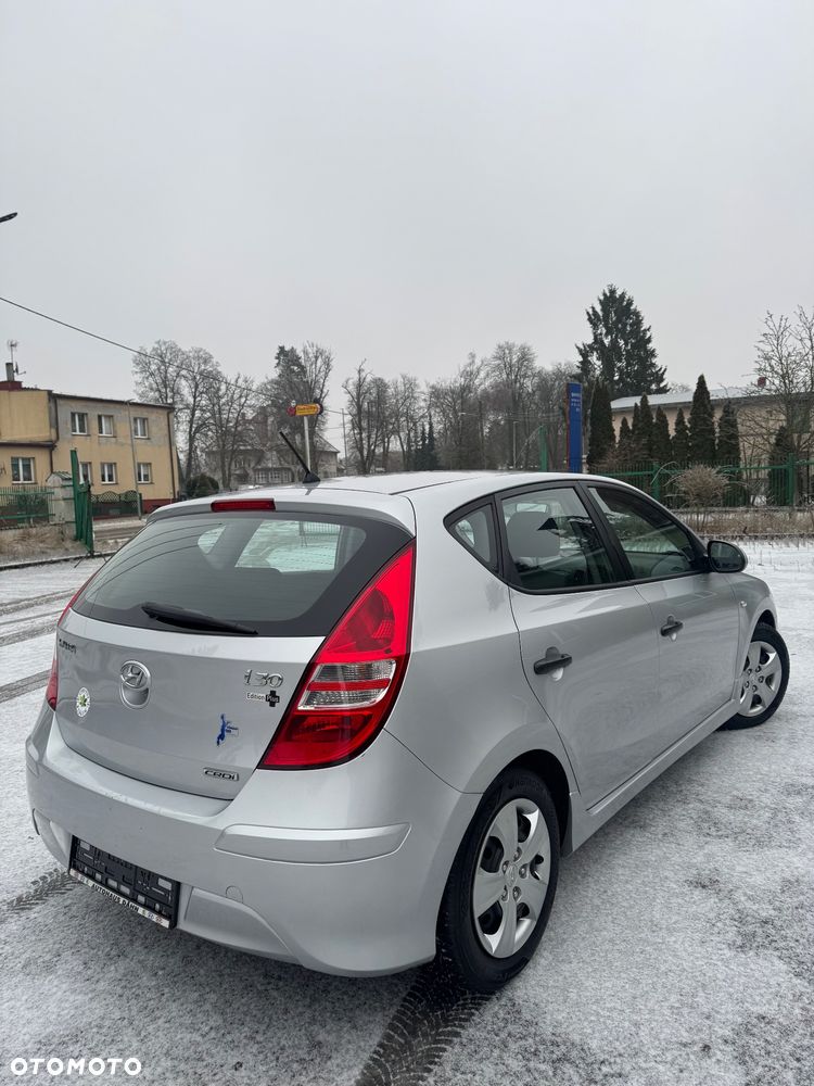 Hyundai i30 1.6 CRDi Base - 3