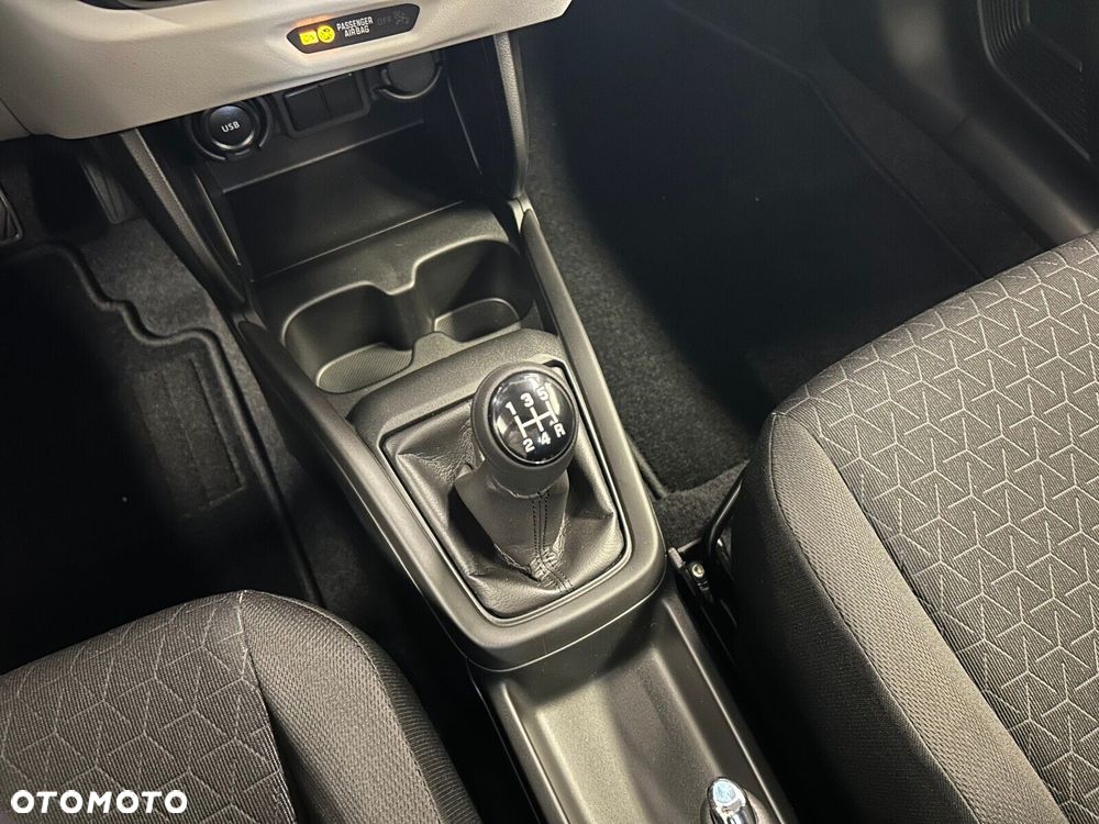 Suzuki Swift - 15