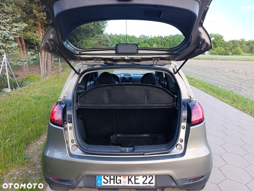 Mitsubishi Colt - 14