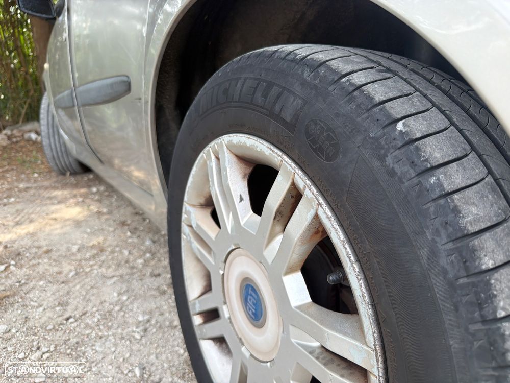 Fiat Stilo 80 16V Active Clima - 12