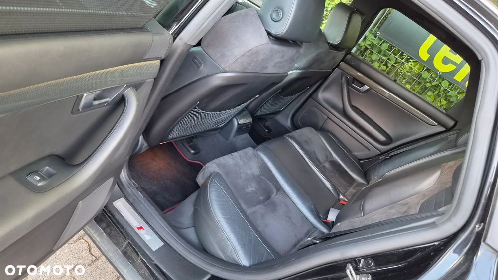 Audi S4 Limousine - 13