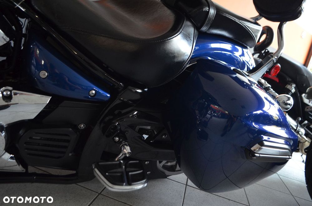 Yamaha XVS - 27