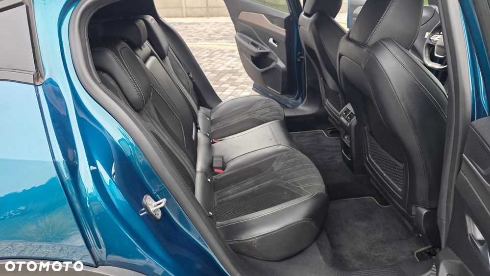 Peugeot 408 1.2 PureTech GT S&S EAT8 - 21