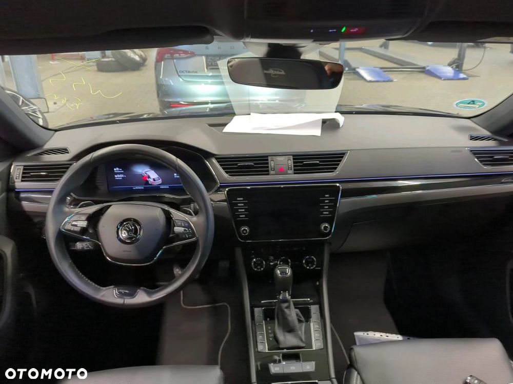 Skoda Superb 2.0 TDI L&K DSG7 - 7