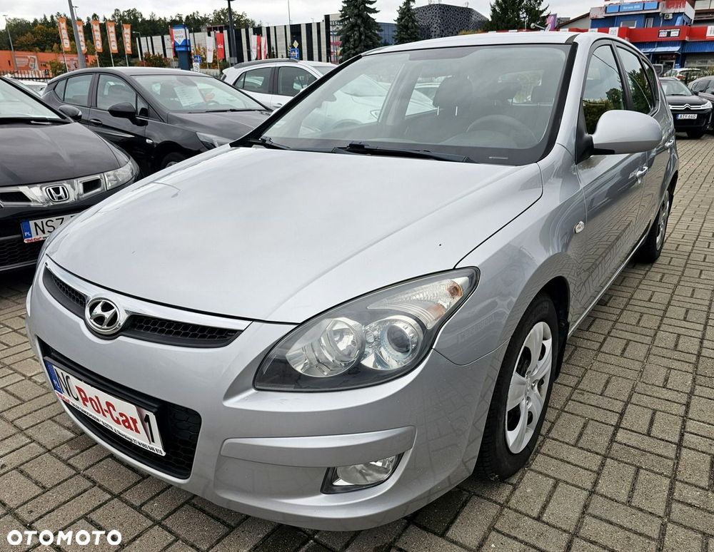 Hyundai I30 2010 photo 3