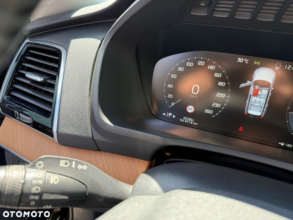 Volvo XC 90 D5 AWD Inscription - 15