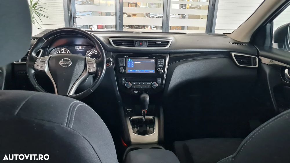 Nissan Qashqai - 10