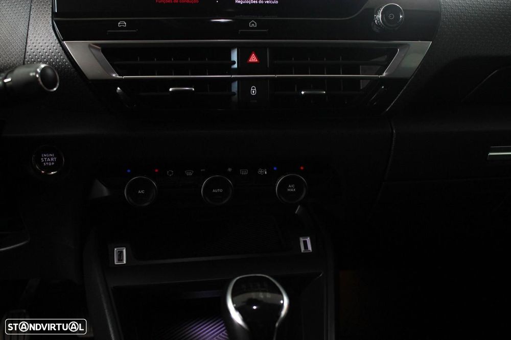 Citroën C4 1.2 PureTech Shine - 16