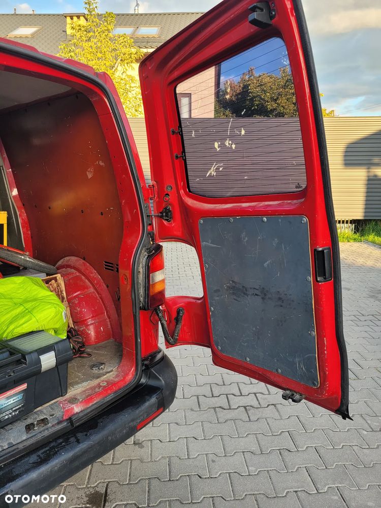 Volkswagen Transporter L2H1 - 13