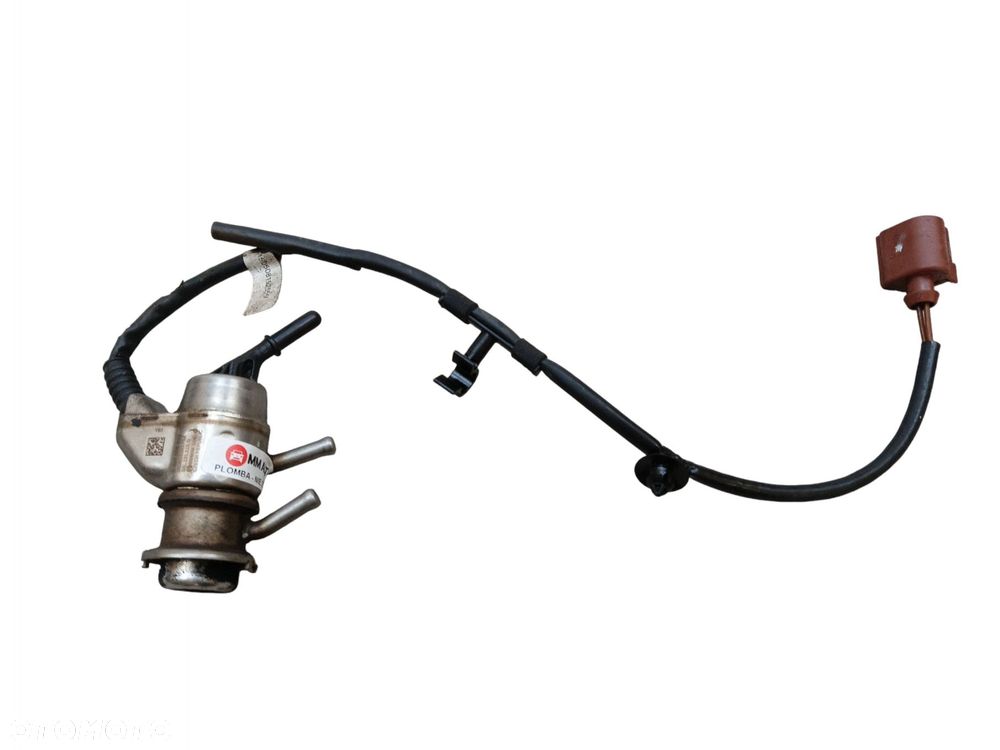 WTRYSKIWACZ ADBLUE VW TIGUAN I 5N PASSAT B8 SHARAN II 2.0 TDI 04L131113G - 1