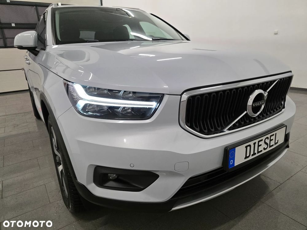 Volvo XC 40 D3 SCR R-Design - 28