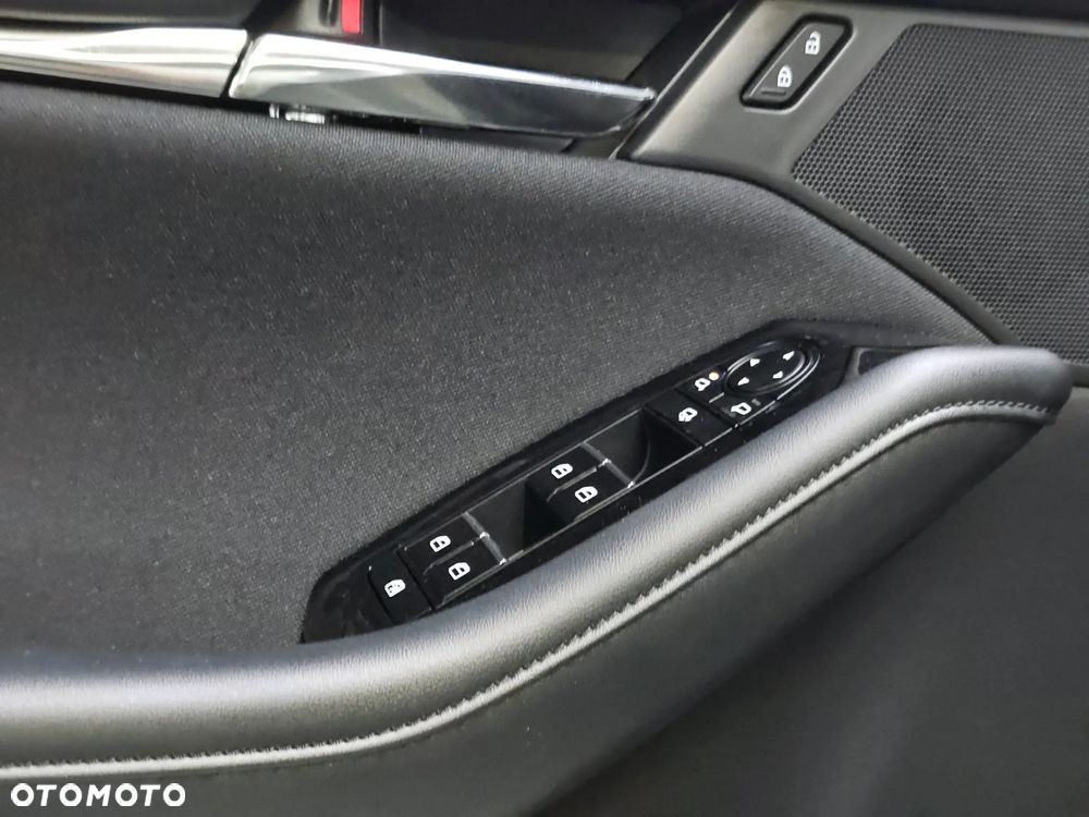 Mazda 3 2.0 mHEV Centre-Line - 7